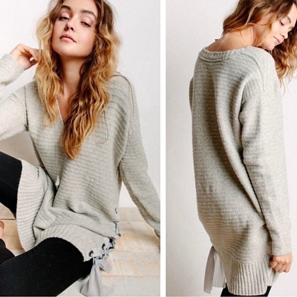 Free People Gray V-Neck Sweater
